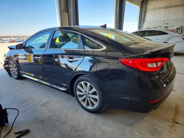 5NPE34AF8HH593550 2017 HYUNDAI SONATA - Image 2