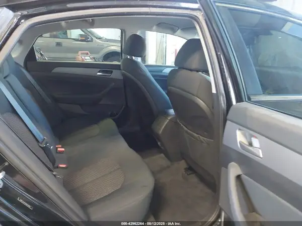 5NPE34AF8JH607887 2018 HYUNDAI SONATA - Image 8