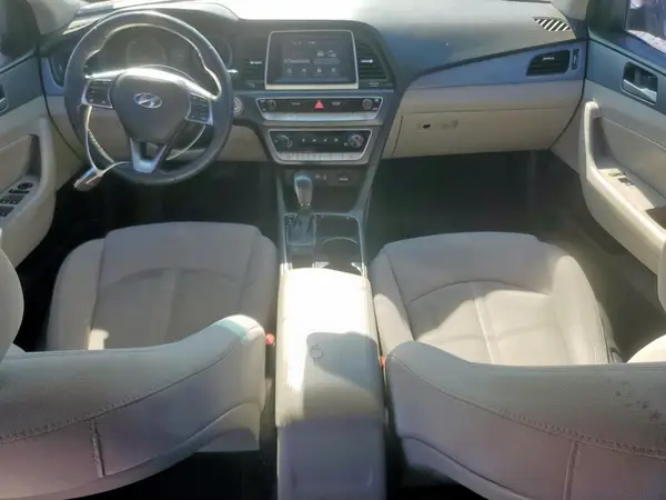 5NPE34AF8JH609235 2018 HYUNDAI SONATA - Image 8