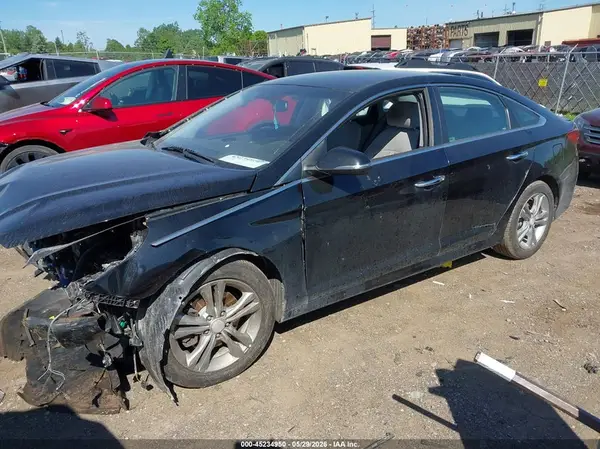 5NPE34AF8JH616184 2018 HYUNDAI SONATA - Image 2