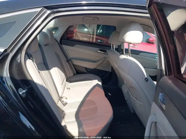 5NPE34AF8JH617335 2018 HYUNDAI SONATA - Image 8