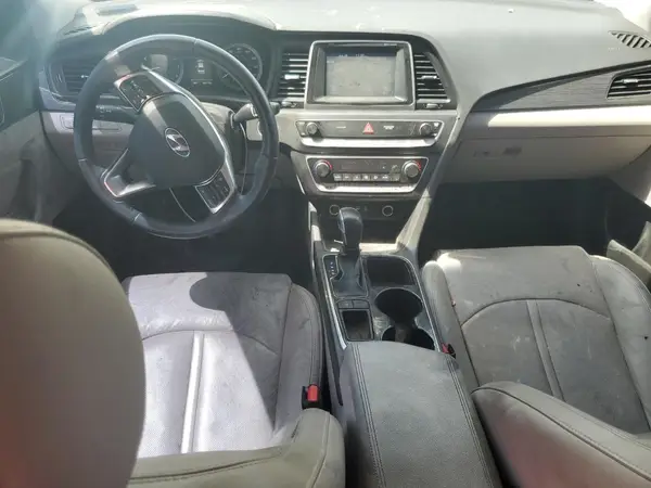 5NPE34AF8JH627184 2018 HYUNDAI SONATA - Image 8
