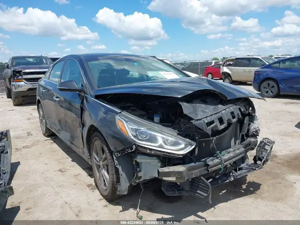5NPE34AF8JH627654 2018 HYUNDAI SONATA - Image 1