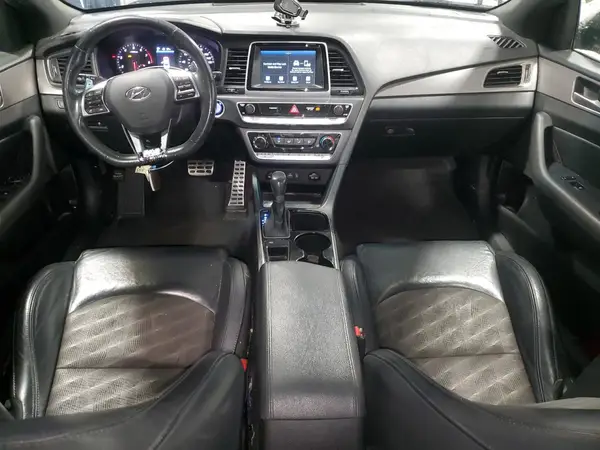 5NPE34AF8JH633048 2018 HYUNDAI SONATA - Image 8