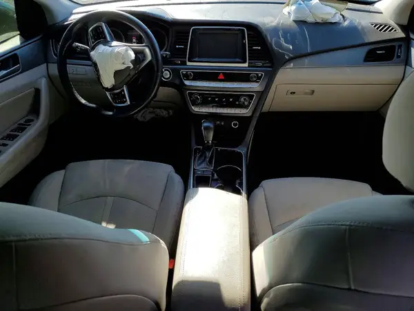 5NPE34AF8JH634135 2018 HYUNDAI SONATA - Image 8