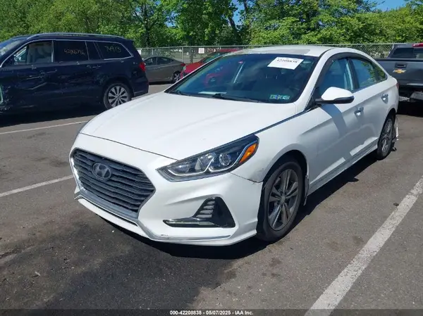 5NPE34AF8JH635897 2018 HYUNDAI SONATA - Image 2