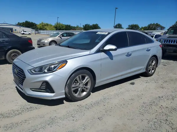 5NPE34AF8JH637827 2018 HYUNDAI SONATA - Image 1