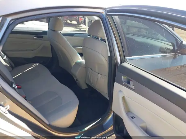 5NPE34AF8JH638508 2018 HYUNDAI SONATA - Image 8