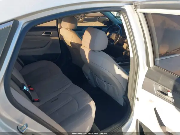 5NPE34AF8JH638623 2018 HYUNDAI SONATA - Image 8