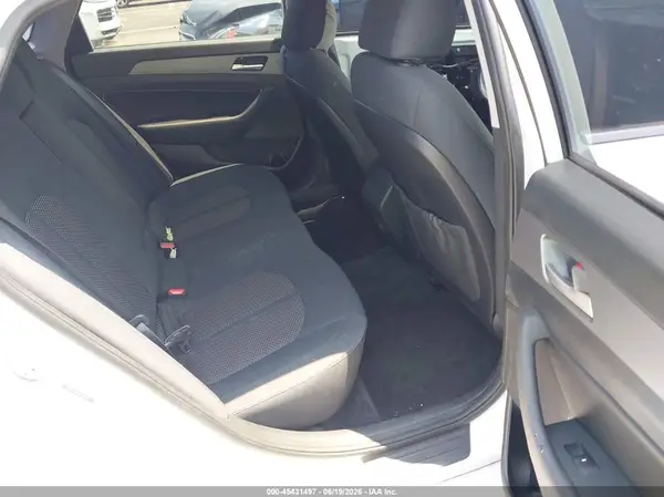 5NPE34AF8JH640517 2018 HYUNDAI SONATA - Image 8