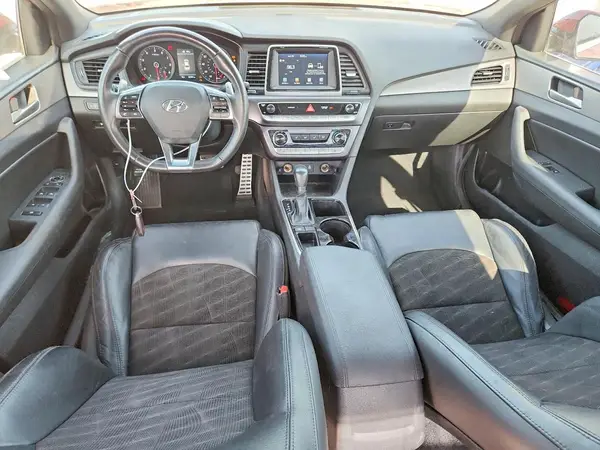 5NPE34AF8JH641537 2018 HYUNDAI SONATA - Image 8