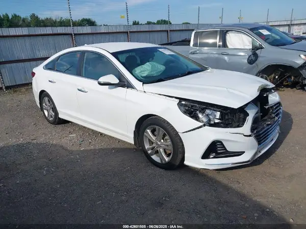 5NPE34AF8JH644812 2018 HYUNDAI SONATA - Image 1