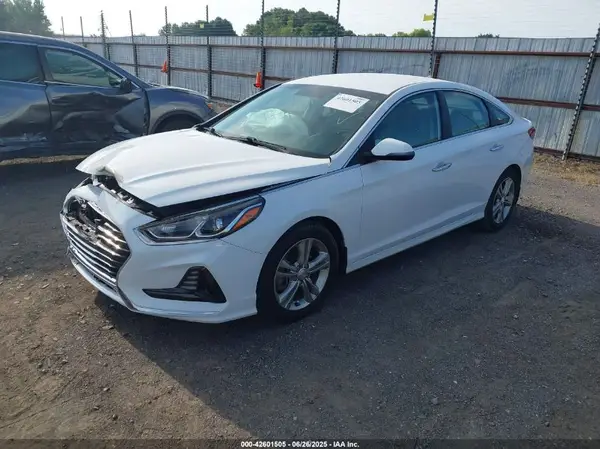 5NPE34AF8JH644812 2018 HYUNDAI SONATA - Image 2