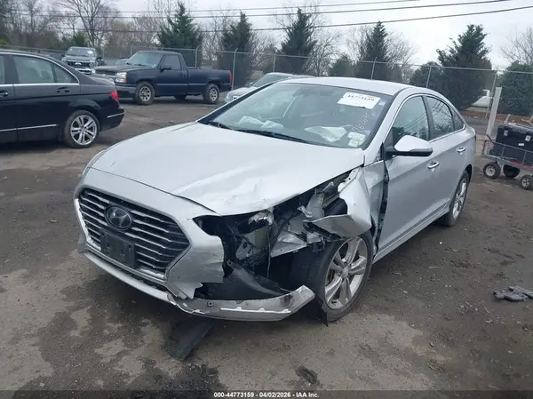5NPE34AF8JH648052 2018 HYUNDAI SONATA - Image 2