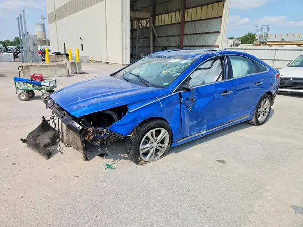 5NPE34AF8JH650903 2018 HYUNDAI SONATA - Image 1