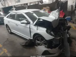 5NPE34AF8JH652294 2018 HYUNDAI SONATA
