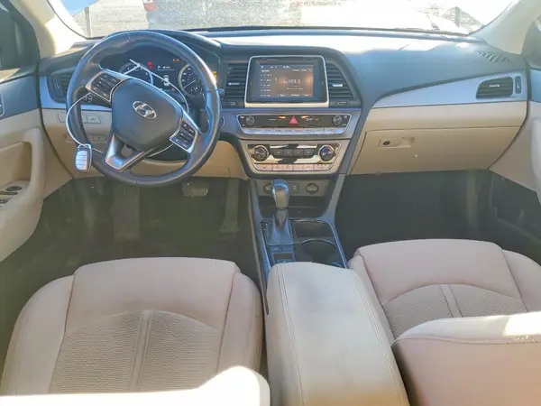 5NPE34AF8JH652411 2018 HYUNDAI SONATA - Image 8