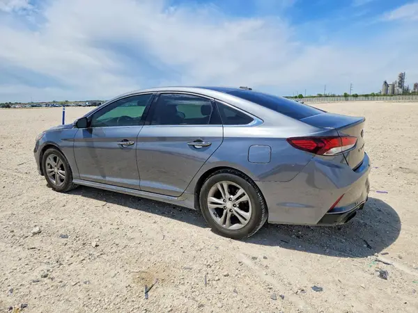 5NPE34AF8JH652621 2018 HYUNDAI SONATA - Image 2