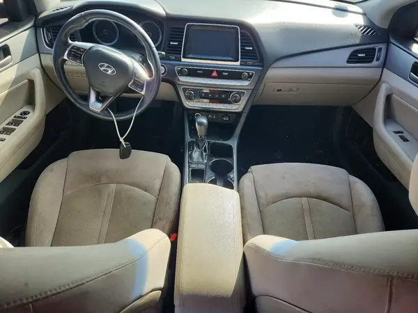 5NPE34AF8JH653915 2018 HYUNDAI SONATA - Image 8