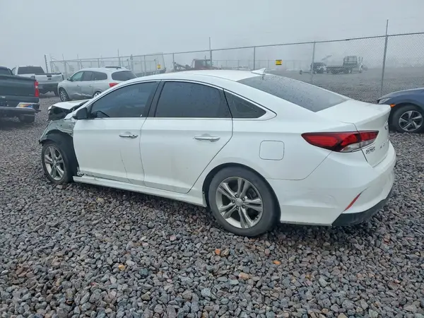 5NPE34AF8JH655230 2018 HYUNDAI SONATA - Image 2