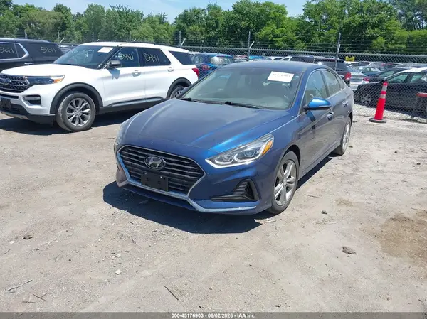 5NPE34AF8JH660069 2018 HYUNDAI SONATA - Image 2