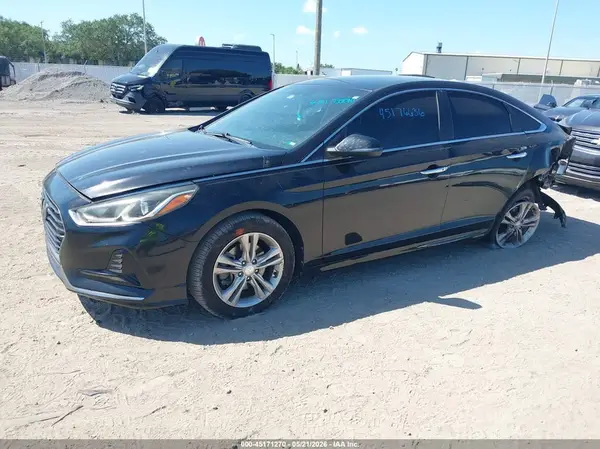 5NPE34AF8JH660234 2018 HYUNDAI SONATA - Image 2