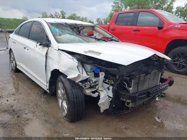 5NPE34AF8JH660850 2018 HYUNDAI SONATA - Image 1