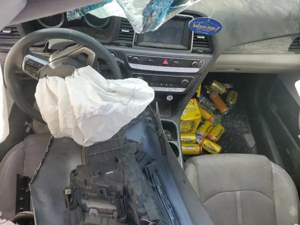 5NPE34AF8JH661366 2018 HYUNDAI SONATA - Image 8