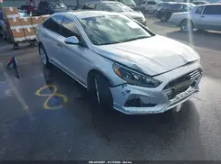 5NPE34AF8JH662632 2018 HYUNDAI SONATA
