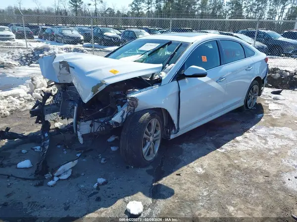 5NPE34AF8JH665207 2018 HYUNDAI SONATA - Image 2