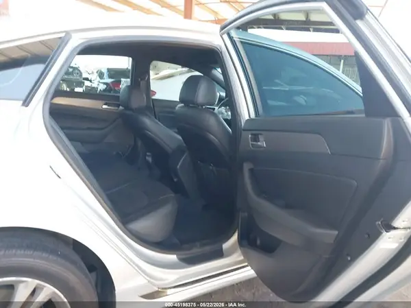 5NPE34AF8JH668091 2018 HYUNDAI SONATA - Image 8
