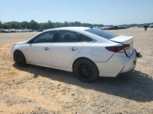 5NPE34AF8JH668429 2018 HYUNDAI SONATA - Image 2