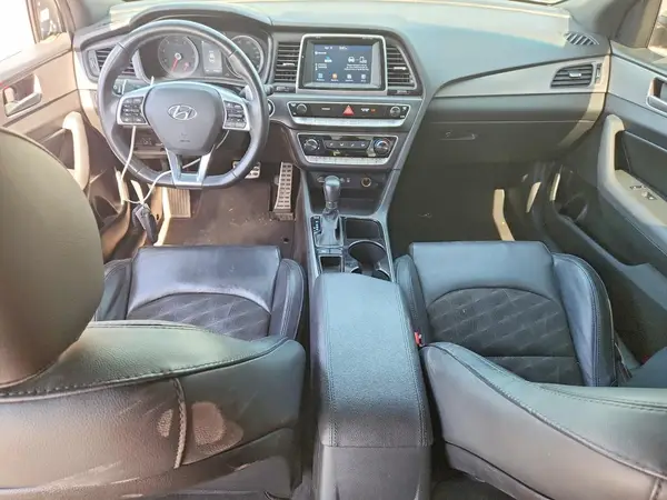 5NPE34AF8JH668463 2018 HYUNDAI SONATA - Image 8