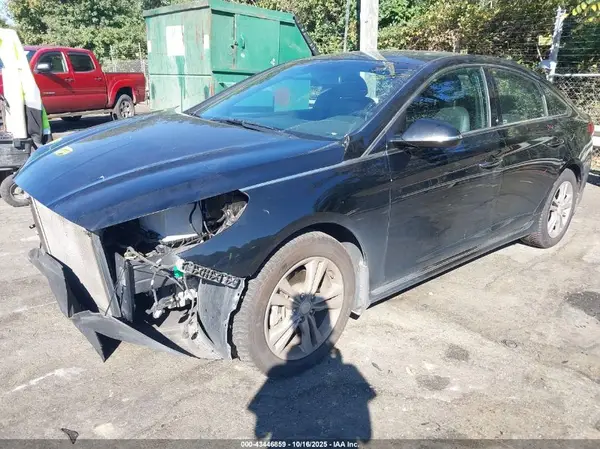 5NPE34AF8JH672402 2018 HYUNDAI SONATA - Image 2