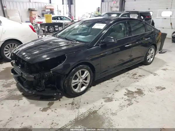 5NPE34AF8JH678460 2018 HYUNDAI SONATA - Image 2
