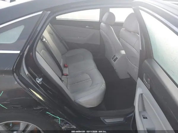 5NPE34AF8JH679267 2018 HYUNDAI SONATA - Image 8