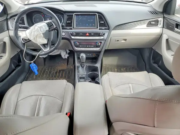 5NPE34AF8JH685926 2018 HYUNDAI SONATA - Image 8