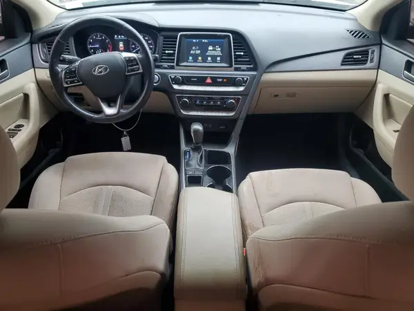 5NPE34AF8JH686218 2018 HYUNDAI SONATA - Image 8