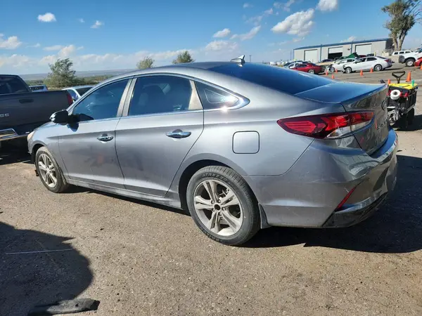 5NPE34AF8JH687546 2018 HYUNDAI SONATA - Image 2