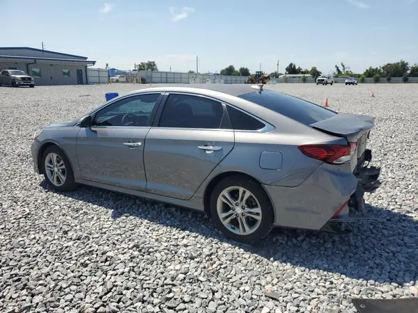5NPE34AF8JH688745 2018 HYUNDAI SONATA - Image 2