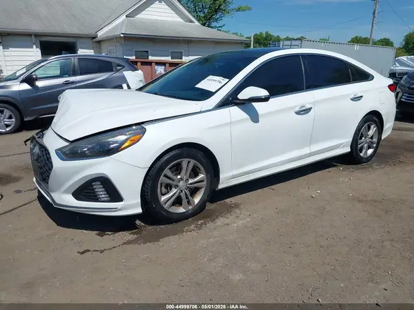 5NPE34AF8JH695338 2018 HYUNDAI SONATA - Image 2