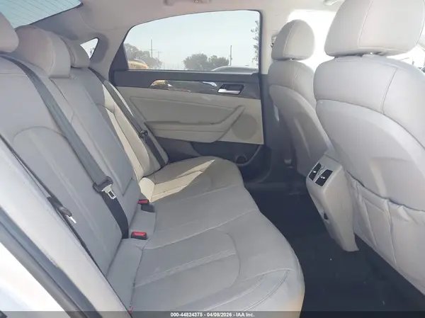 5NPE34AF8JH695968 2018 HYUNDAI SONATA - Image 8