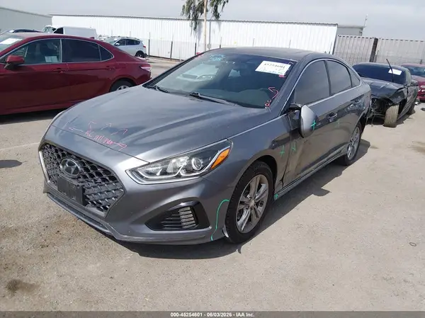 5NPE34AF8JH697431 2018 HYUNDAI SONATA - Image 2