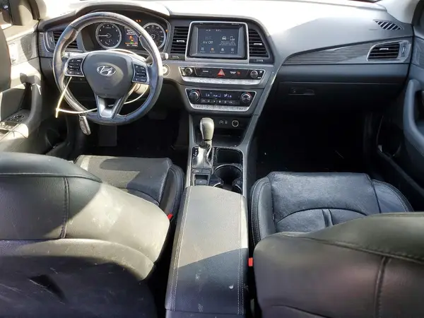 5NPE34AF8JH703373 2018 HYUNDAI SONATA - Image 8