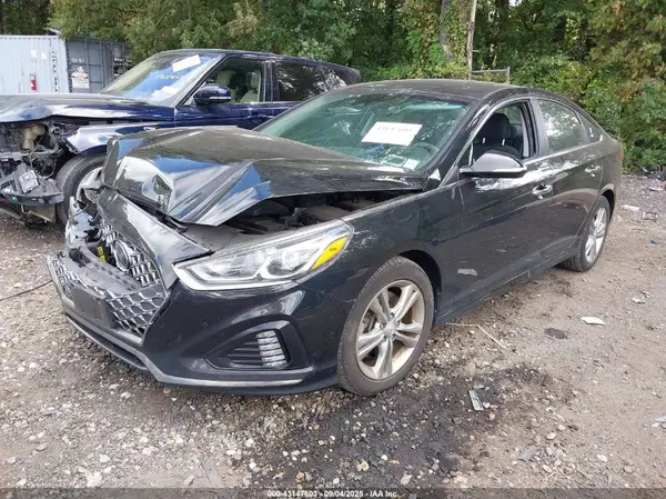 5NPE34AF8JH710839 2018 HYUNDAI SONATA - Image 2