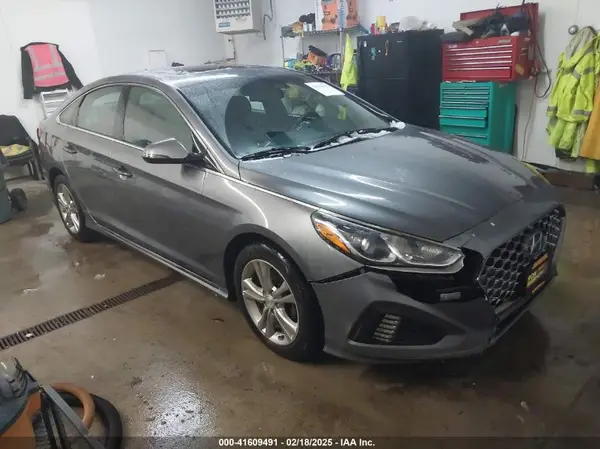 5NPE34AF8JH718603 2018 HYUNDAI SONATA - Image 1