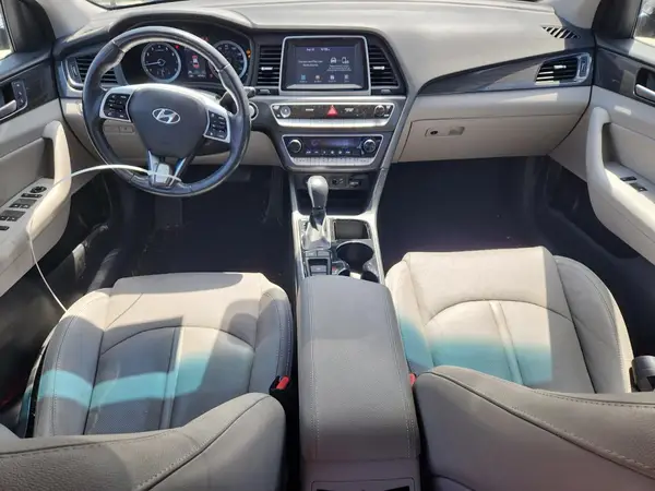 5NPE34AF8JH719556 2018 HYUNDAI SONATA - Image 8