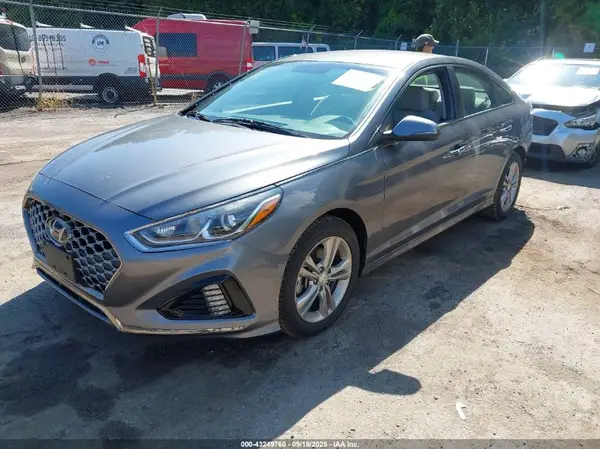 5NPE34AF8JH720125 2018 HYUNDAI SONATA - Image 2