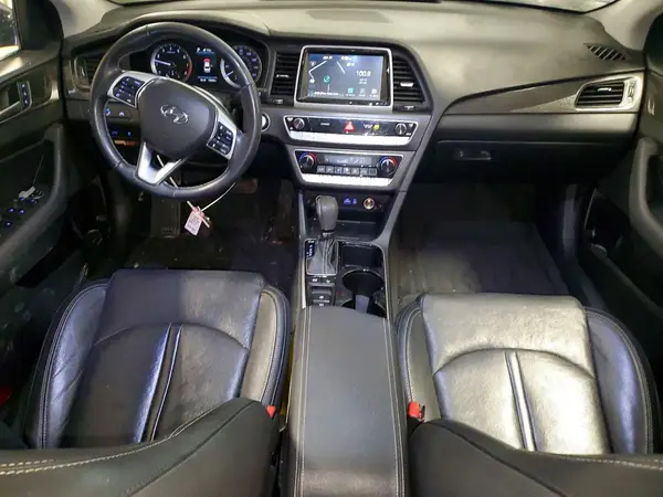 5NPE34AF8JH720495 2018 HYUNDAI SONATA - Image 8