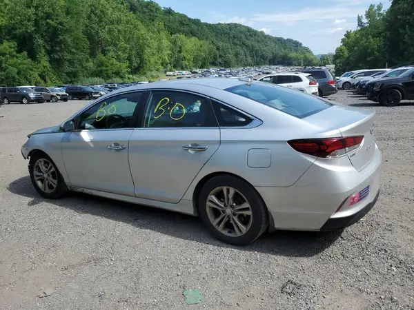 5NPE34AF8JH726068 2018 HYUNDAI SONATA - Image 2
